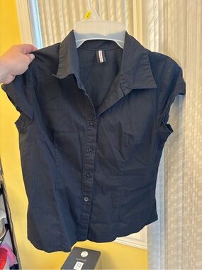 Women’s Black Button-Down Cap Sleeve Shirt